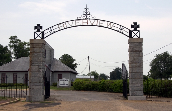 Riverview Cemetery
